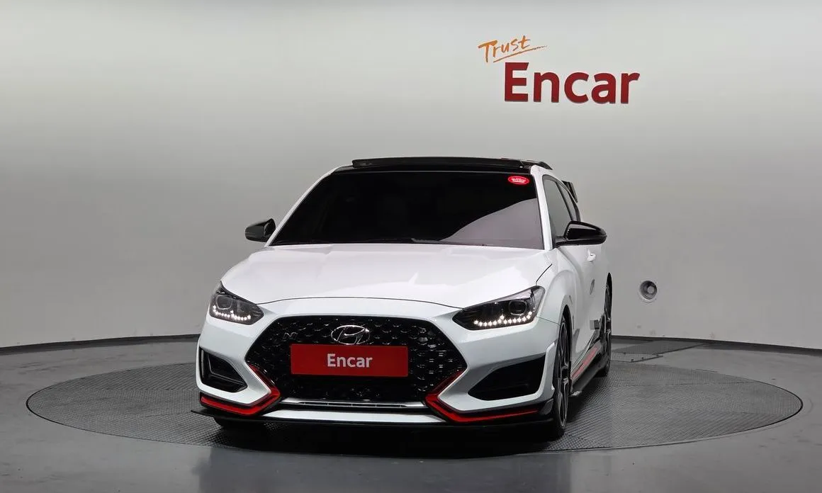 Hyundai Veloster — фото 2