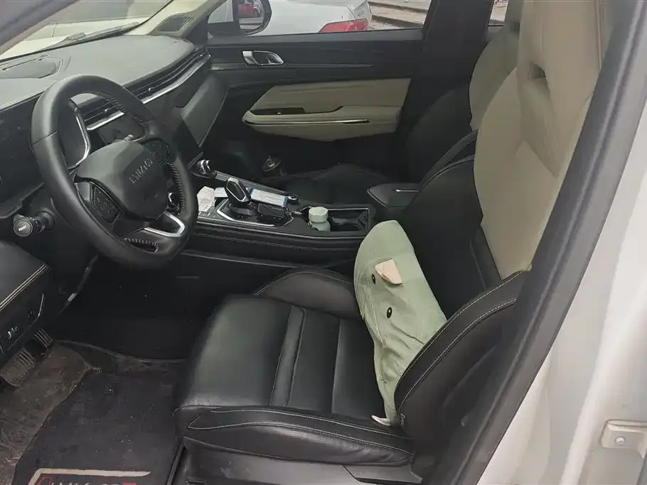 Lynk & Co 05 — фото 6