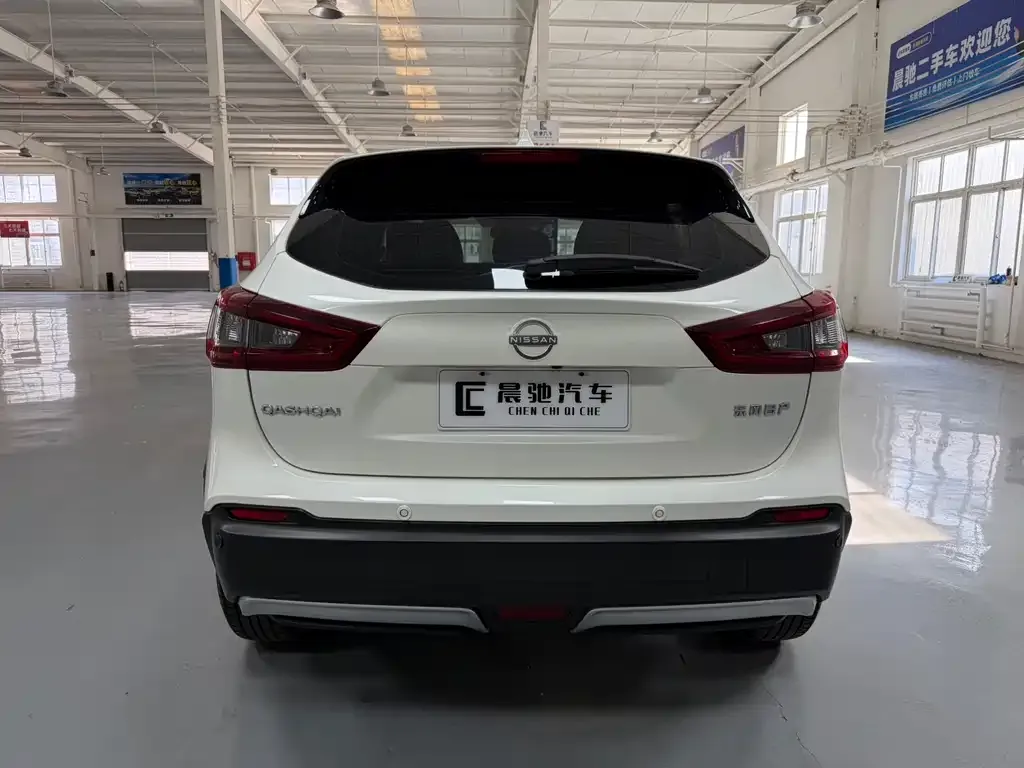 Nissan Qashqai — фото 5