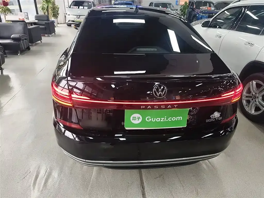 Volkswagen Passat — фото 5