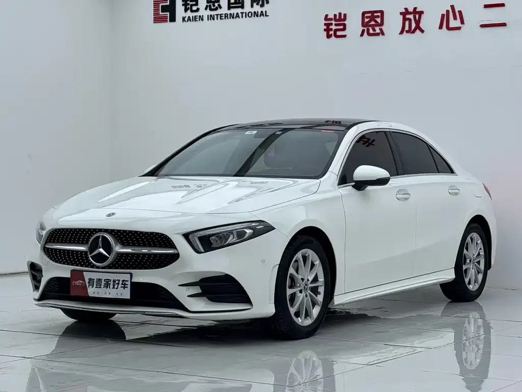 Mercedes-Benz A-Class — фото 1