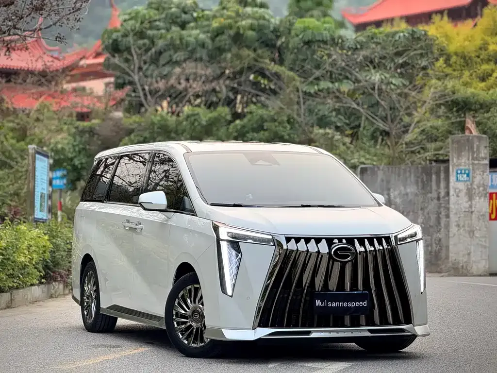 GAC Motor Trumpchi M8 — фото 7