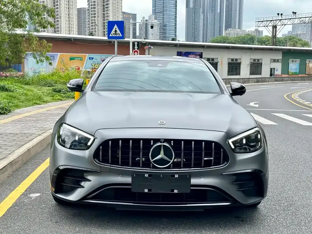 Mercedes-Benz E-Class AMG — фото 5