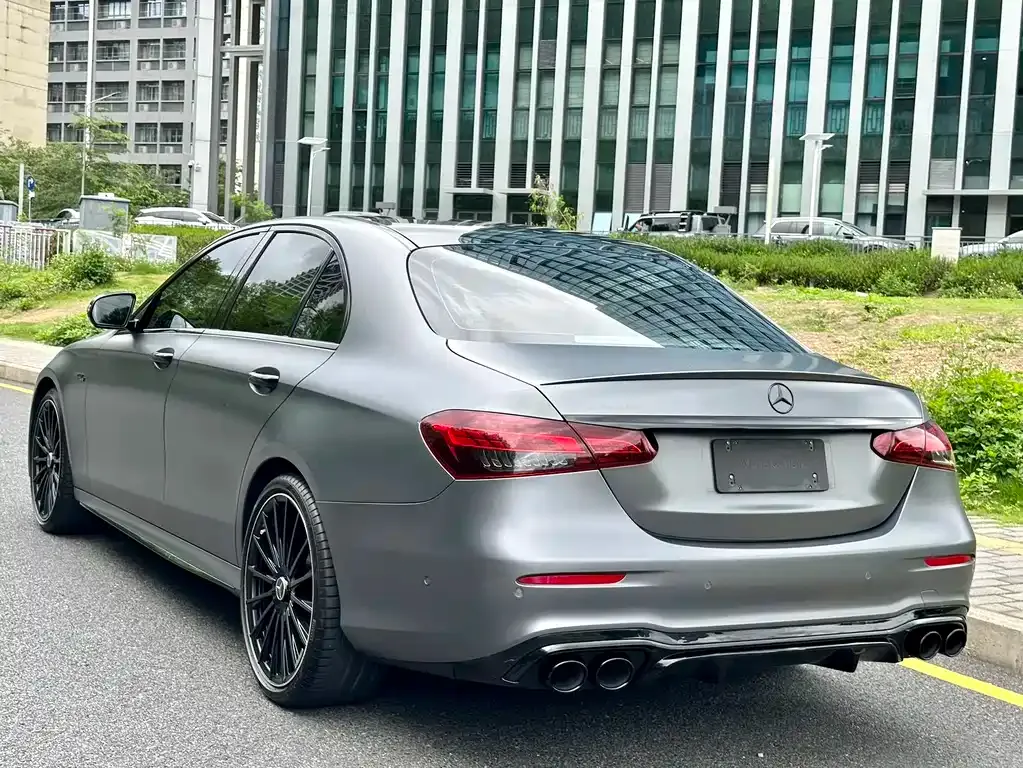 Mercedes-Benz E-Class AMG — фото 6