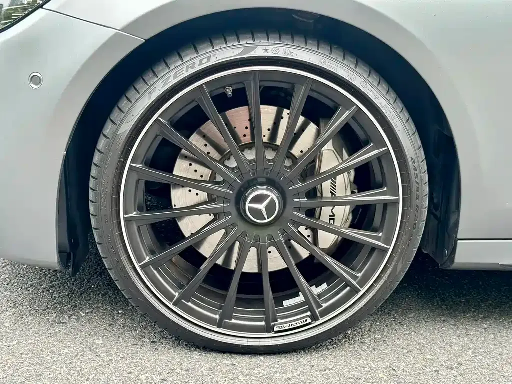 Mercedes-Benz E-Class AMG — фото 4