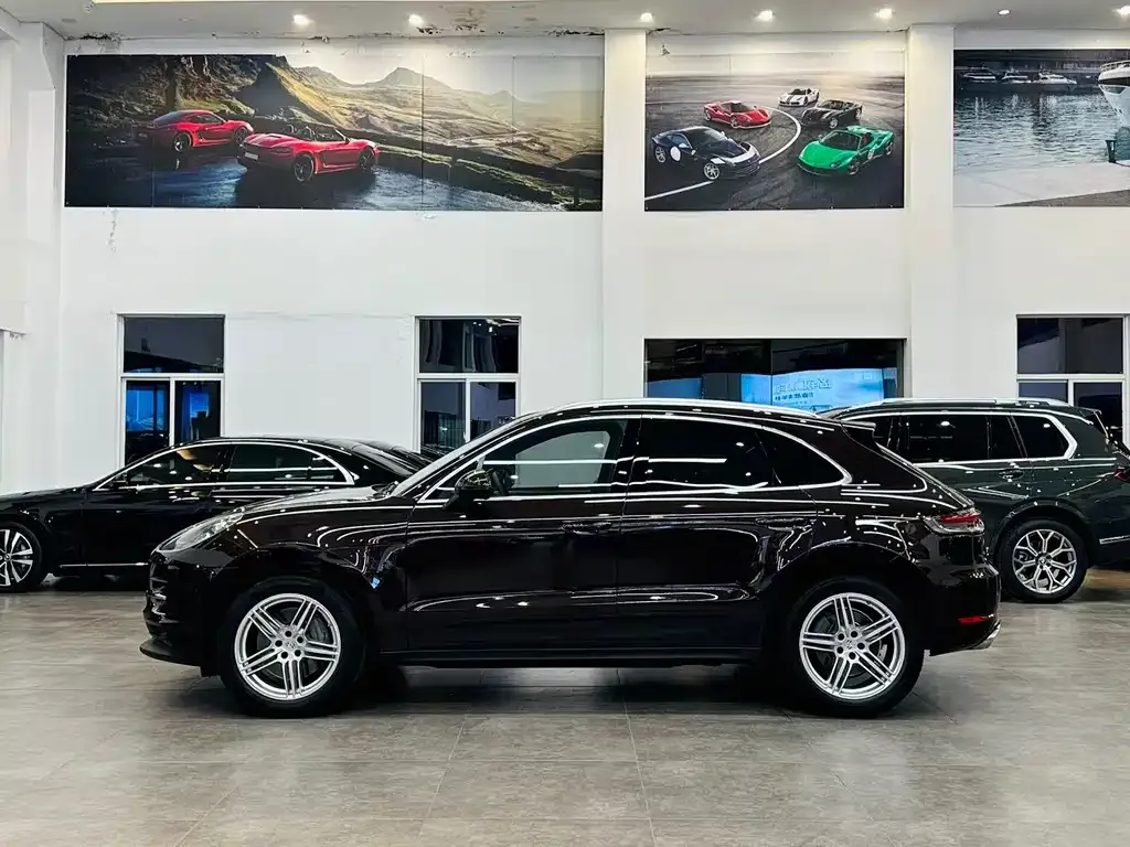 Porsche Macan — фото 5