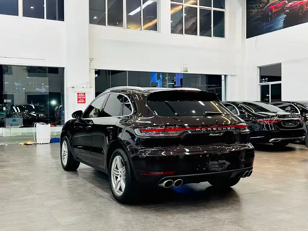 Porsche Macan — фото 3