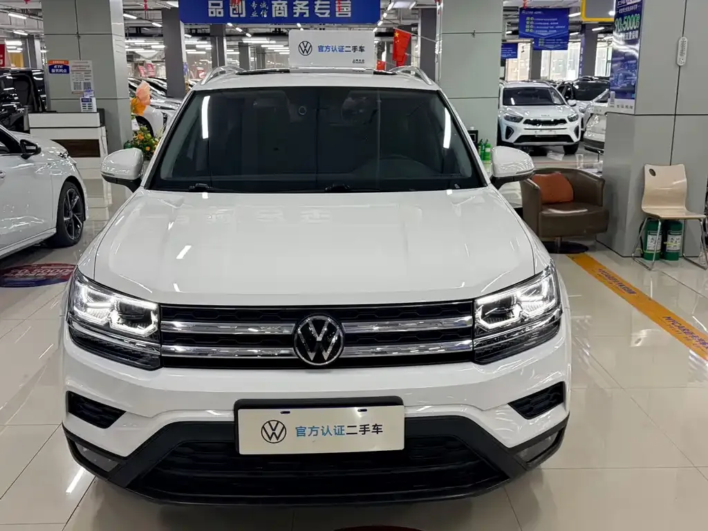 Volkswagen Tharu — фото 9