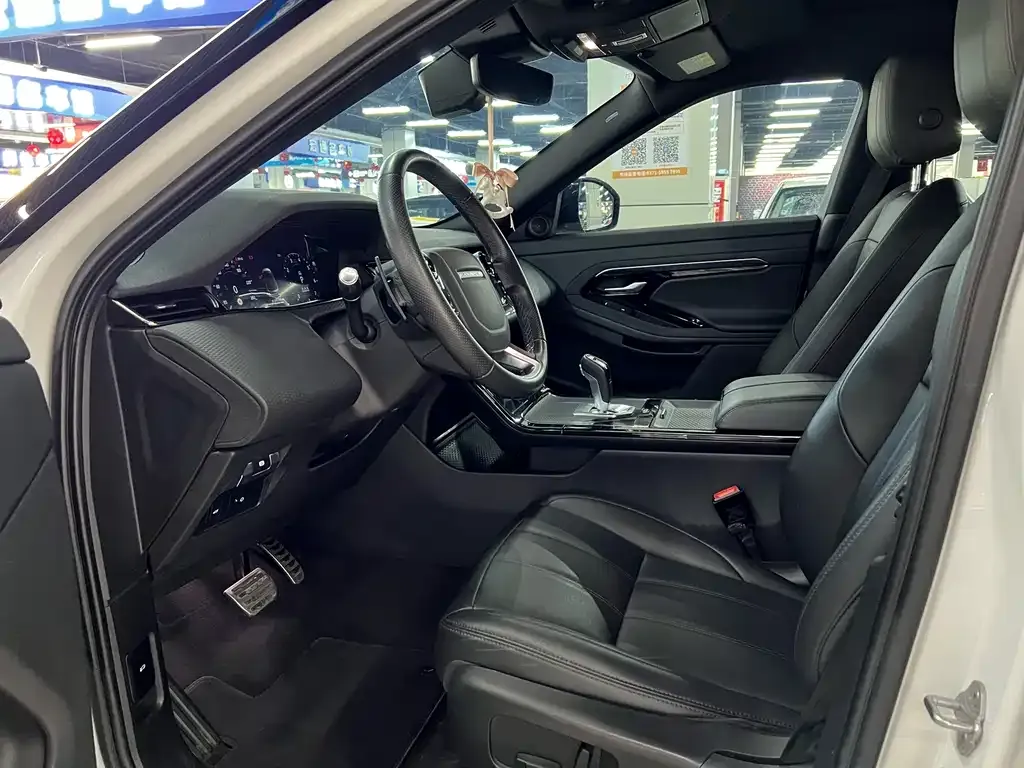 Land Rover Evoque — фото 4