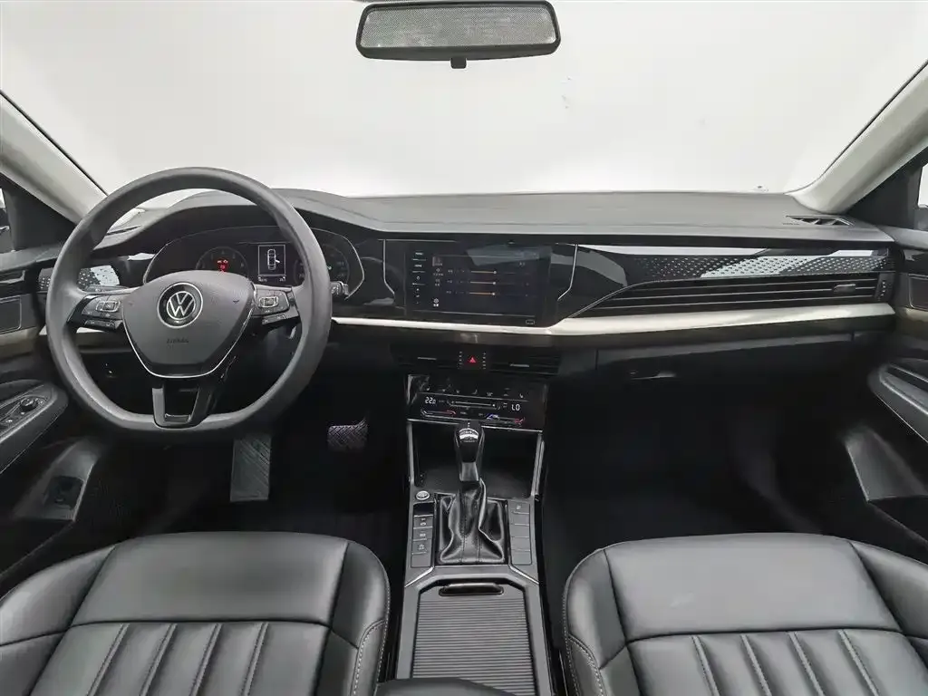 Volkswagen Passat — фото 8