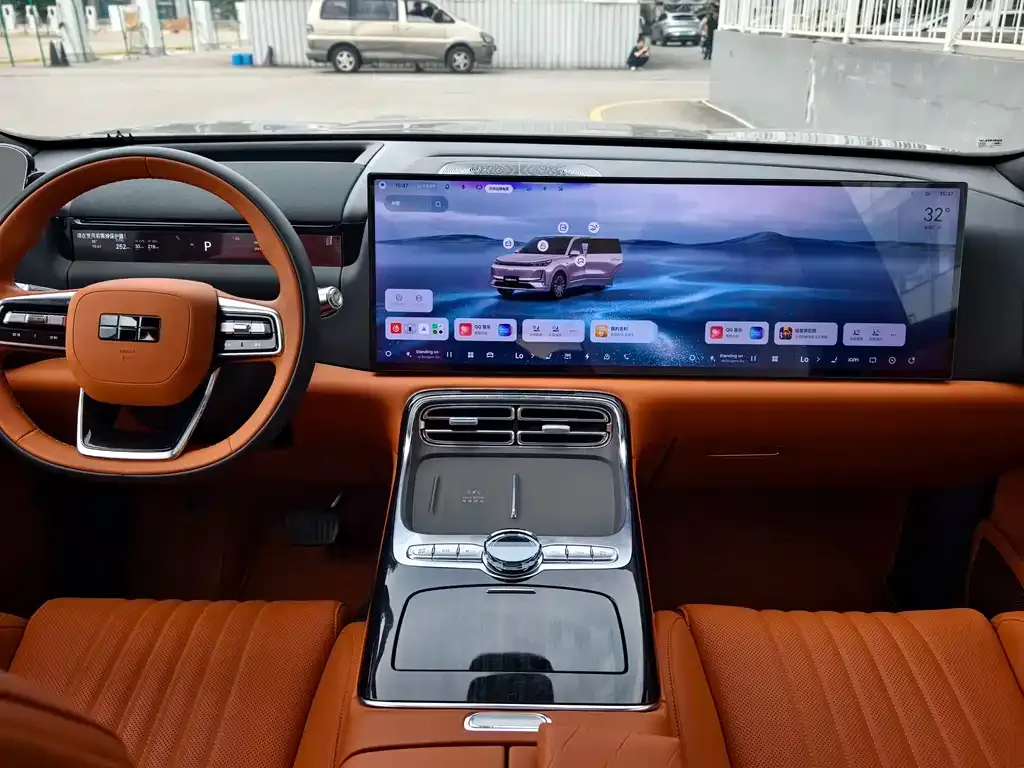 Geely Galaxy M9 — фото 10