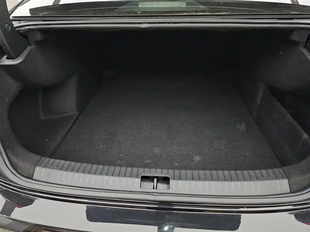 Volkswagen Passat — фото 4
