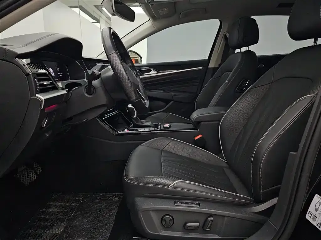 Volkswagen Passat — фото 8