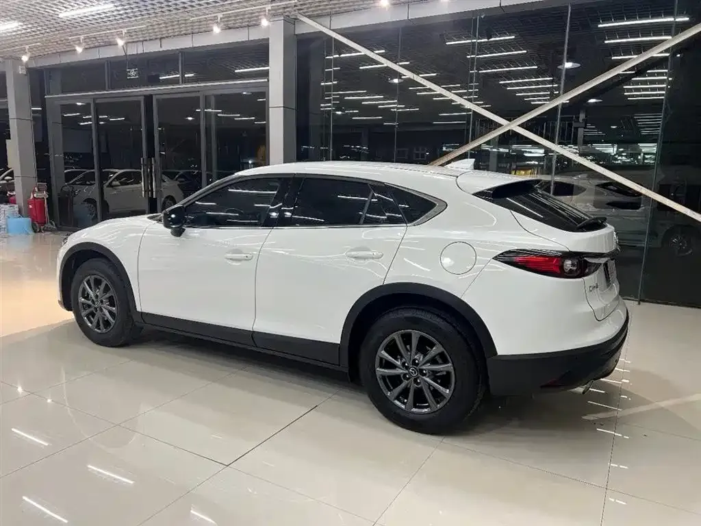 Mazda CX-4 — фото 8