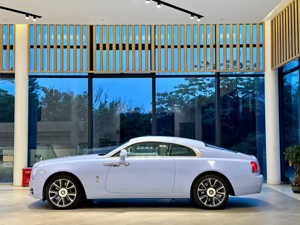 Rolls-Royce Wraith — фото 4