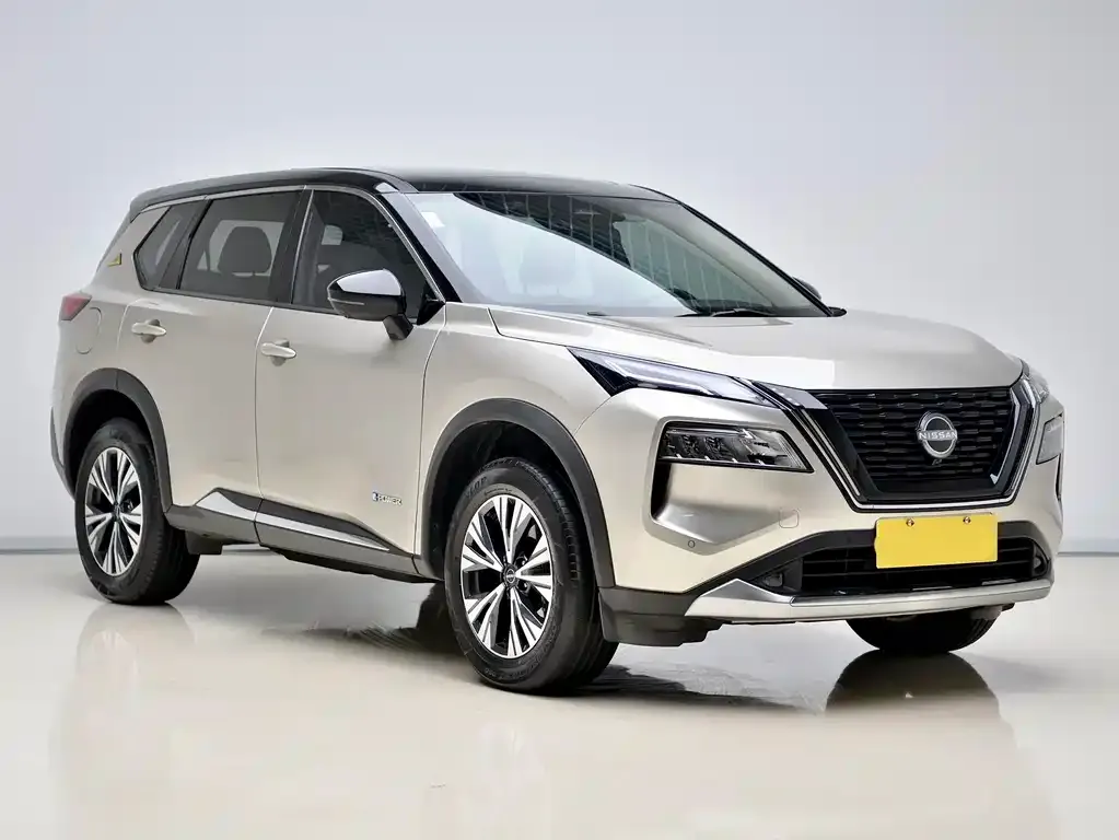 Nissan X-Trail — фото 2