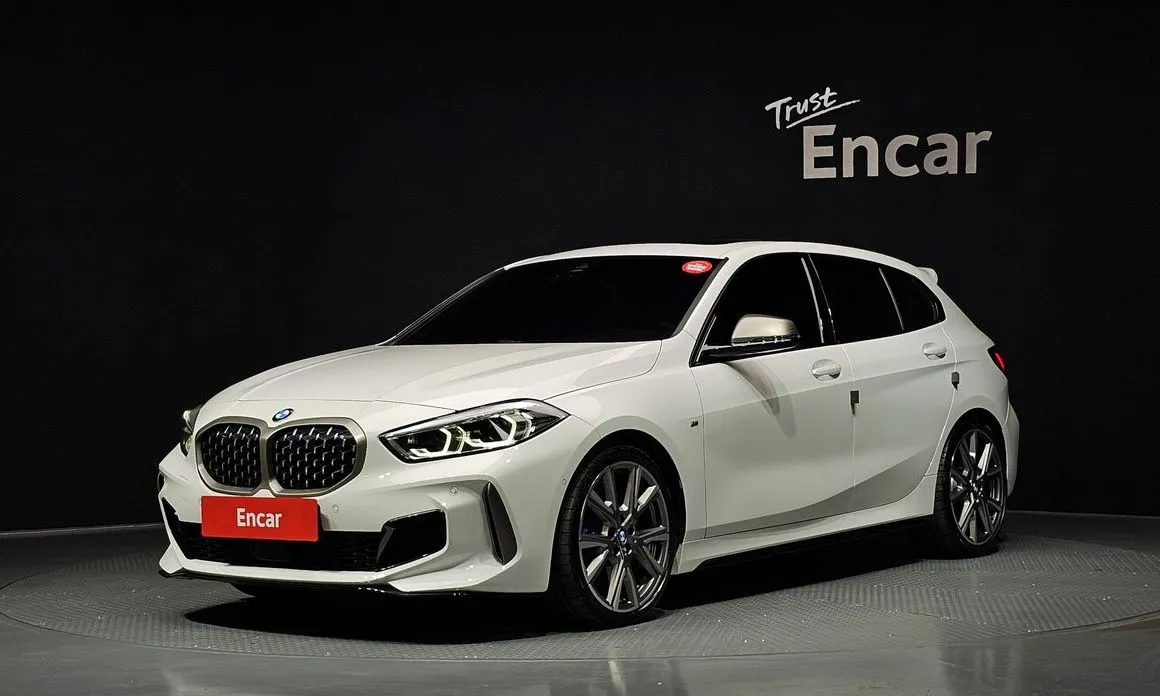 BMW 1-Series — фото 1