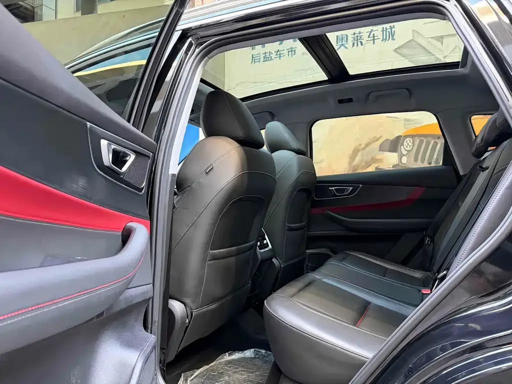 Chery Tiggo 7 — фото 6