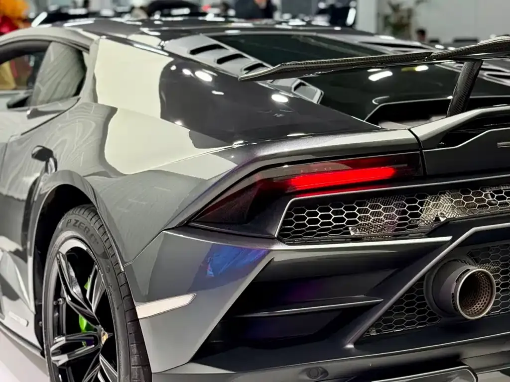 Lamborghini Huracan — фото 8