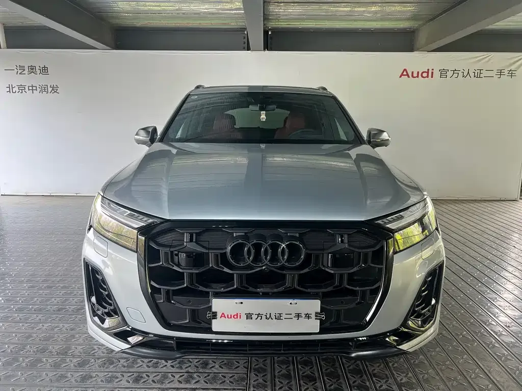 Audi SQ7 — фото 5