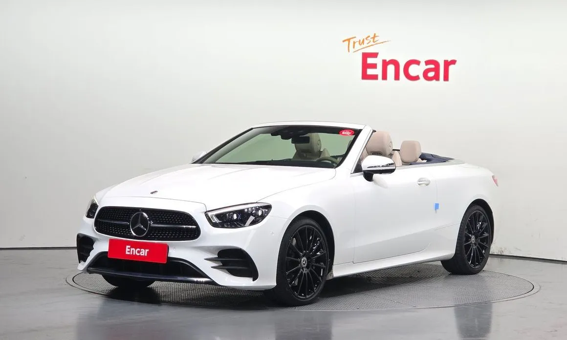 Mercedes-Benz E-Class — фото 1