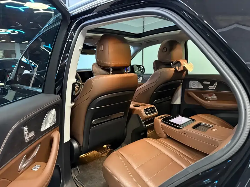 Mercedes-Benz GLE — фото 7