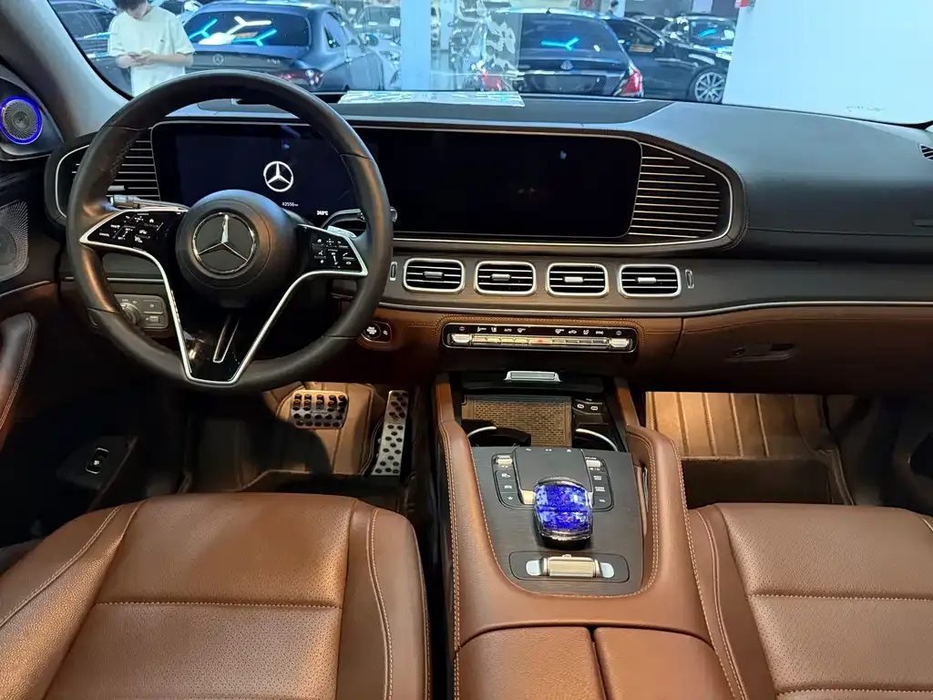 Mercedes-Benz GLE — фото 4