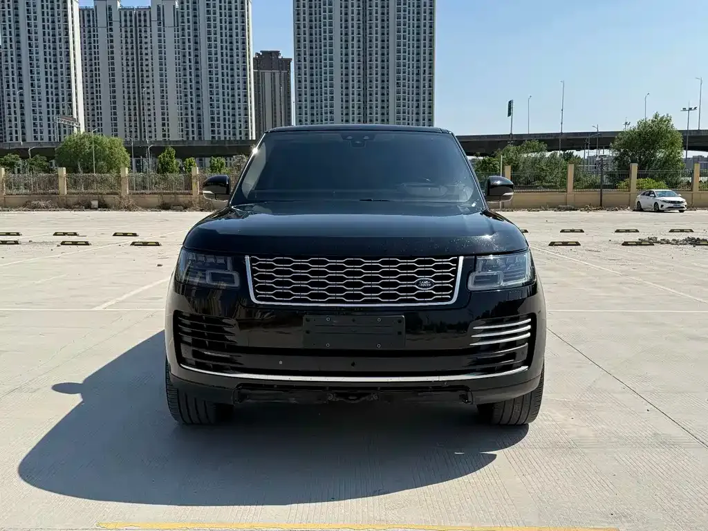 Land Rover Range Rover — фото 1