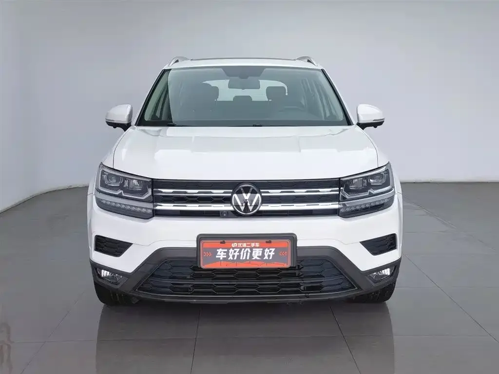 Volkswagen Tharu — фото 3