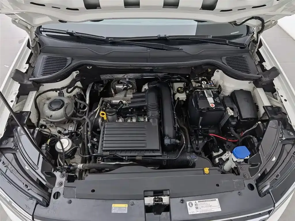 Volkswagen Tharu — фото 9