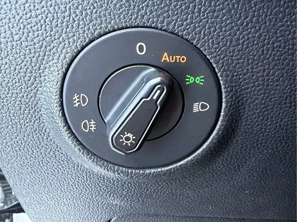 Volkswagen Tharu — фото 8