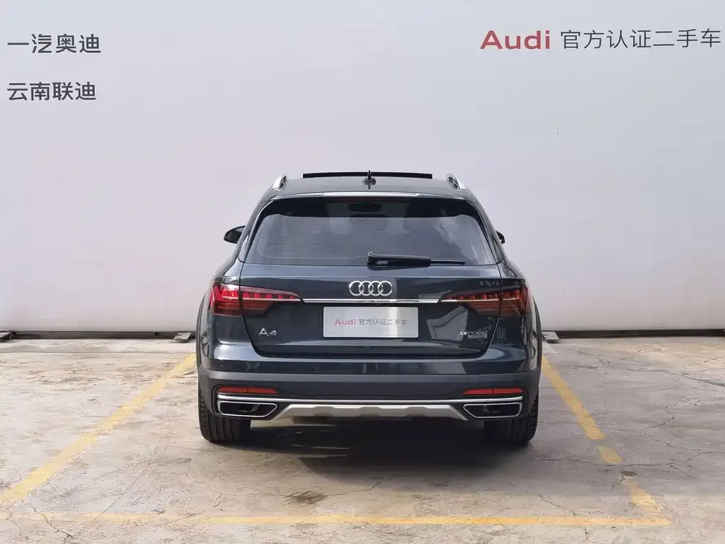 Audi A4 (Import) — фото 7