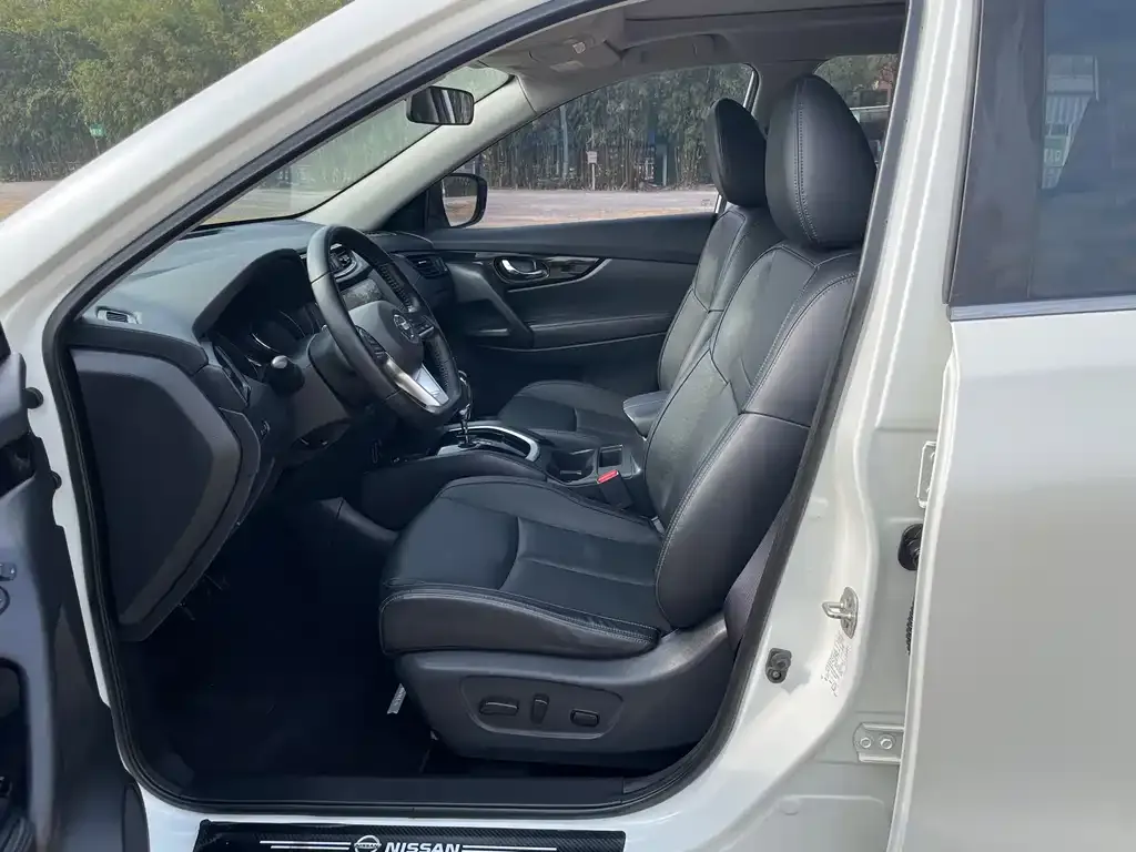 Nissan X-Trail — фото 2