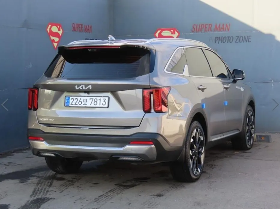 Kia Sorento — фото 9