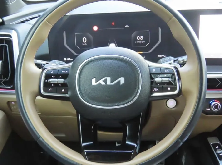 Kia Sorento — фото 7