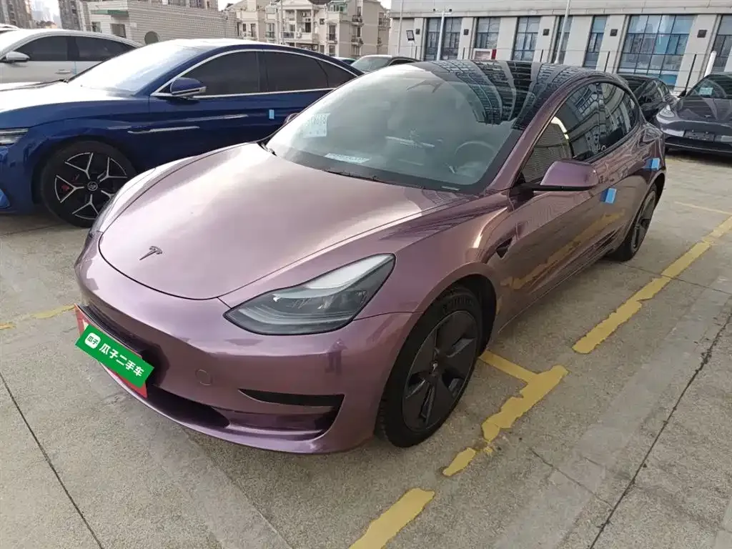 Tesla Model 3 — фото 4