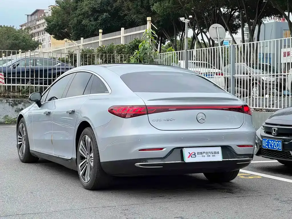 Mercedes-Benz EQS — фото 10