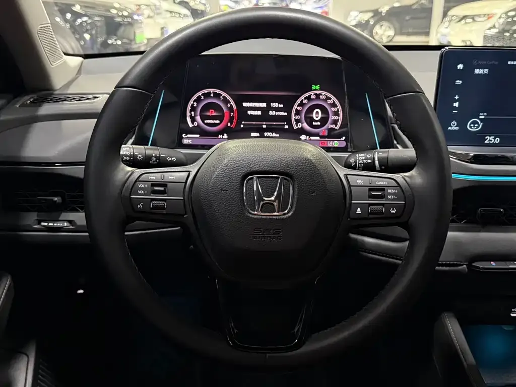 Honda Accord — фото 7