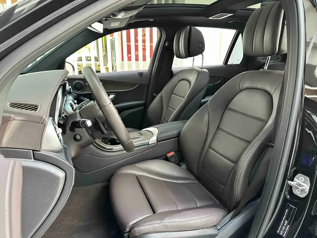 Mercedes-Benz GLC — фото 7