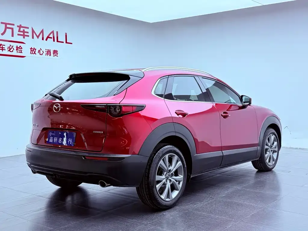 Mazda CX-30 — фото 8