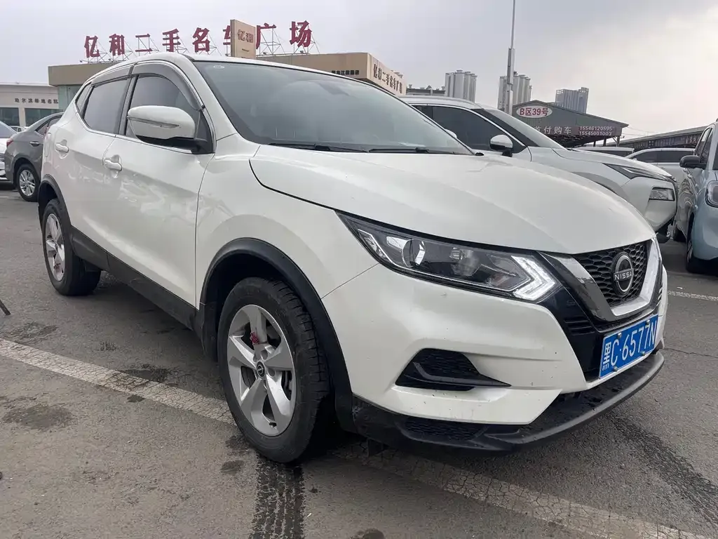 Nissan Qashqai — фото 3