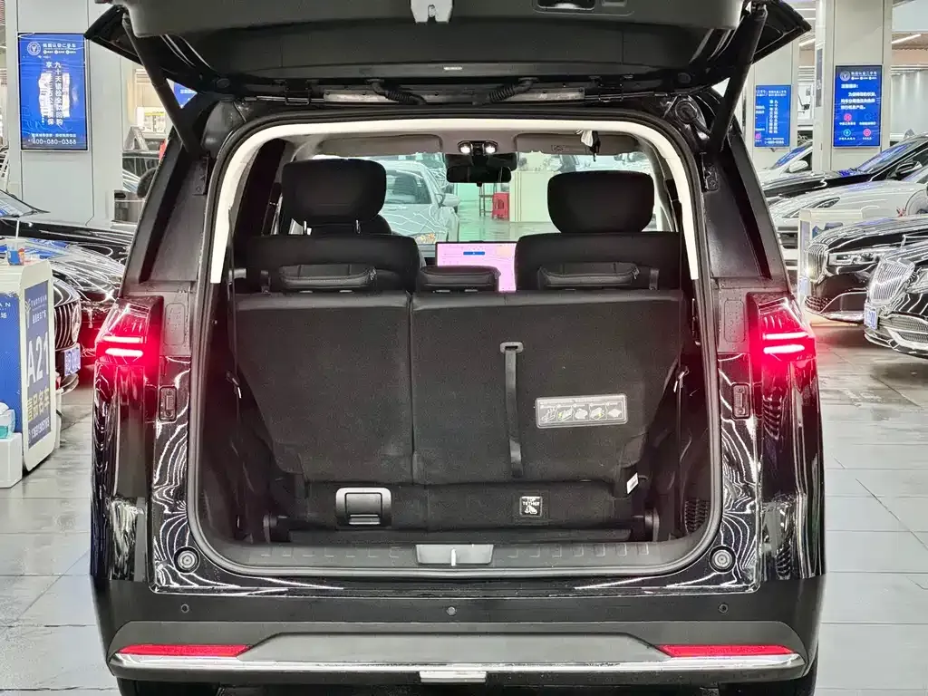 GAC Motor Trumpchi E8 — фото 6