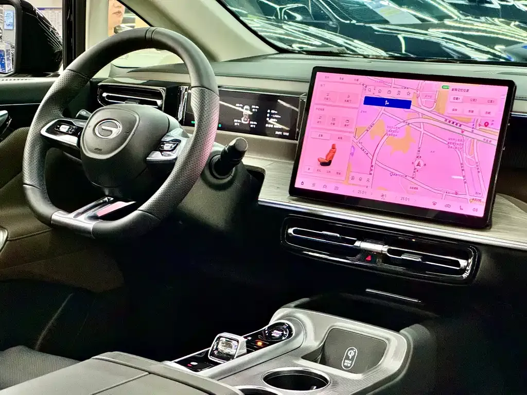 GAC Motor Trumpchi E8 — фото 9