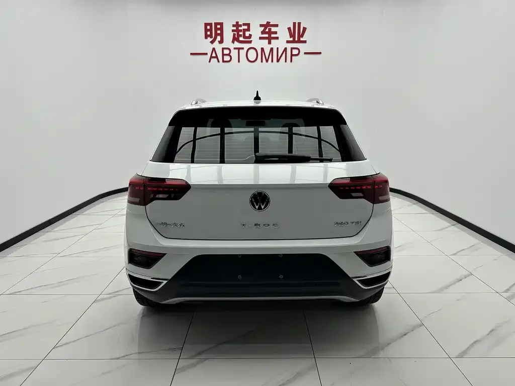 Volkswagen T-Roc — фото 5