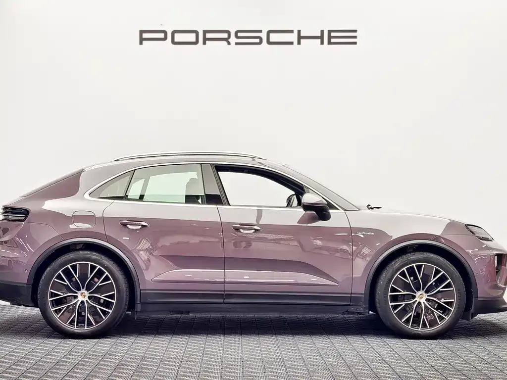 Porsche Macan EV — фото 4
