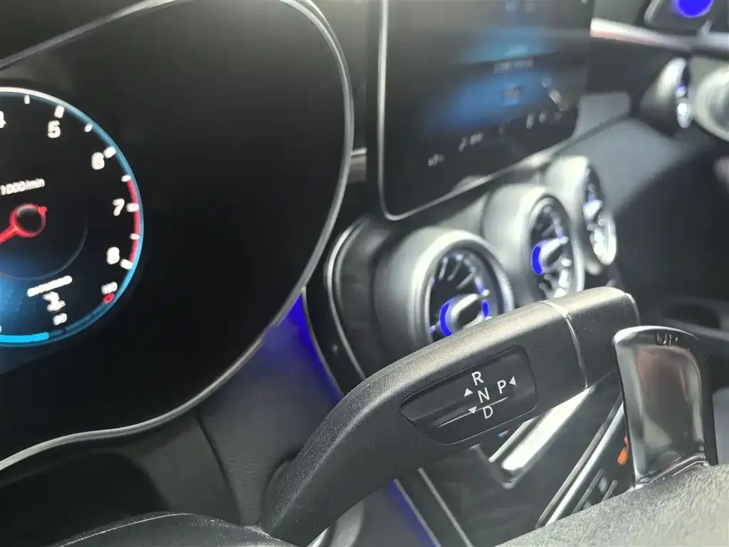 Mercedes-Benz GLC AMG — фото 2