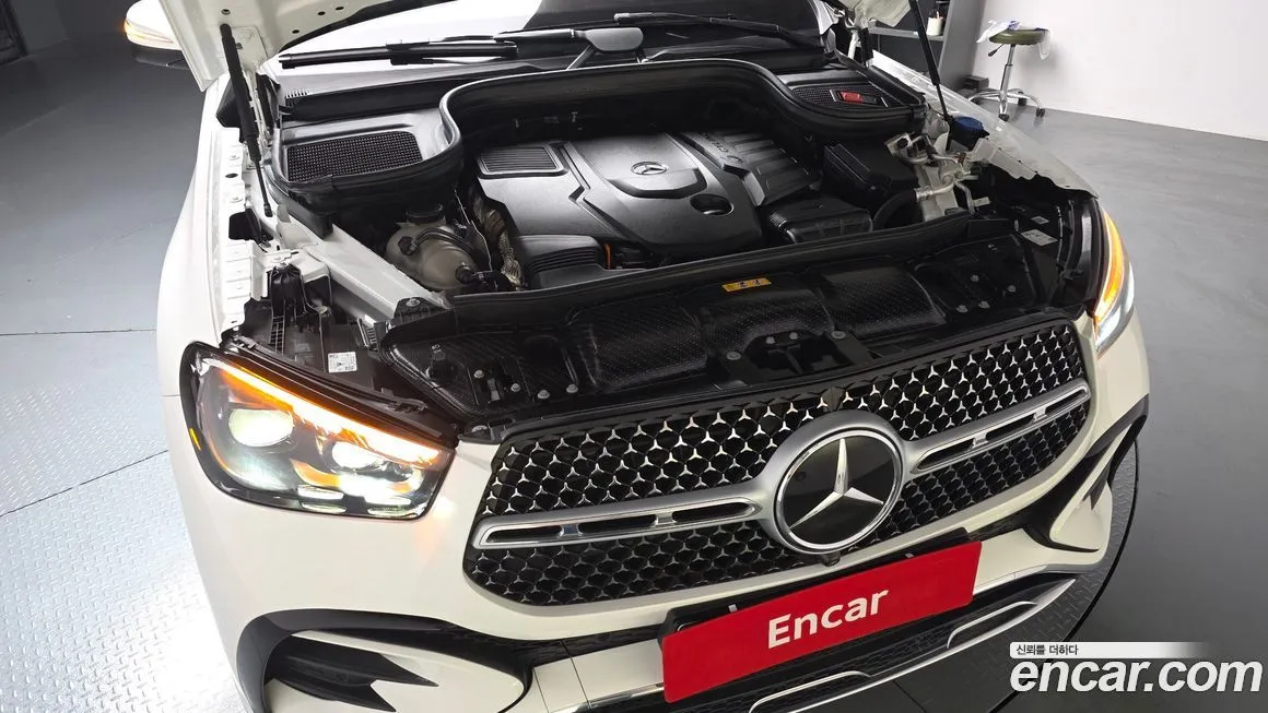 Mercedes-Benz GLE-Class — фото 10