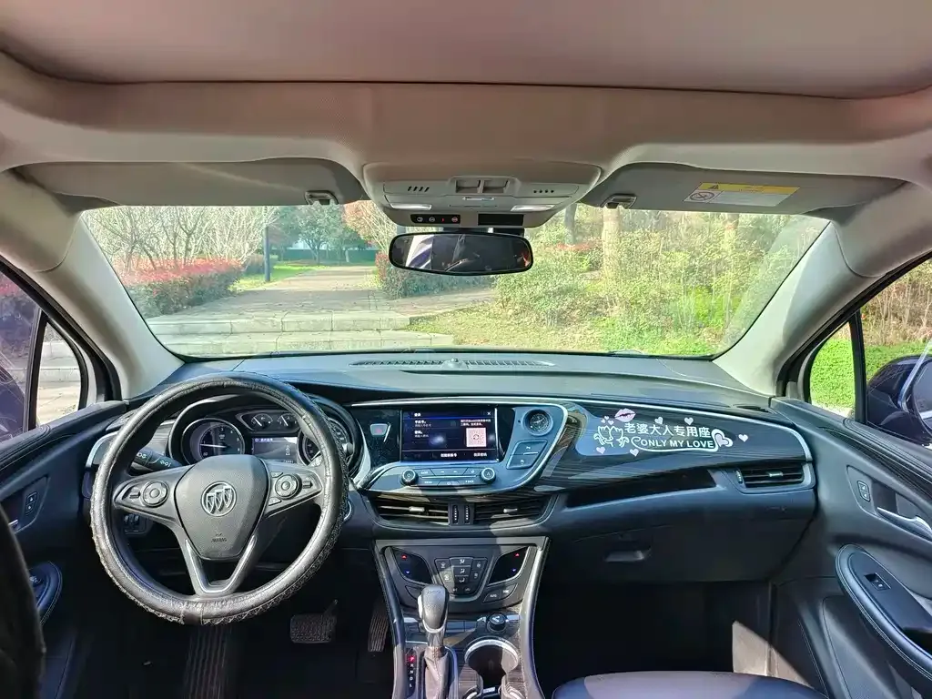 Buick Envision Plus — фото 5