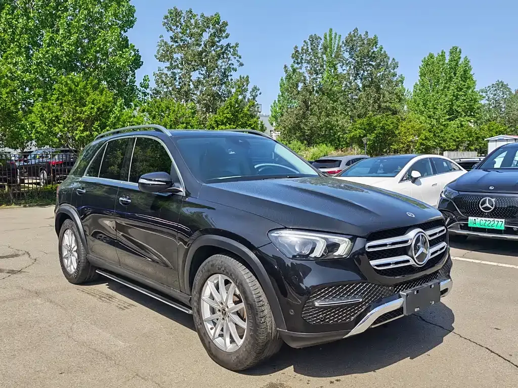 Mercedes-Benz GLE — фото 6