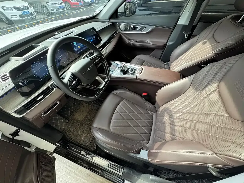 Chery Tiggo 8 PRO — фото 10